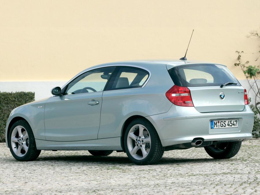  BMW 120i 3-Door 2007 года  (фото 68 из 70)